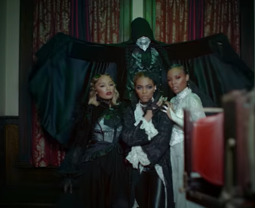 Disney Calling All The Monsters Thrii China Anne Mcclain Halloween costume 2021