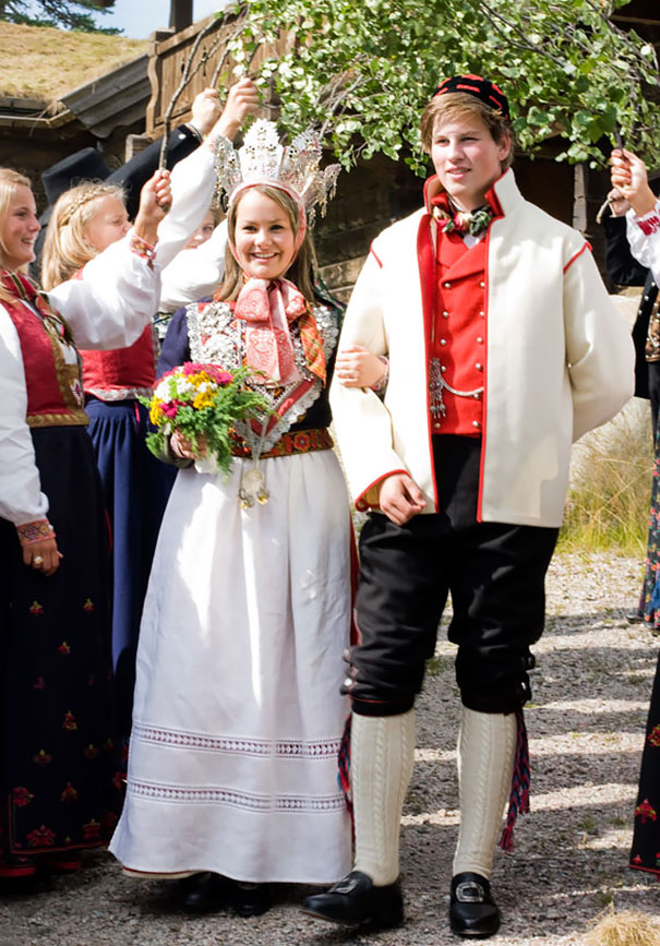 wedding outfits 12