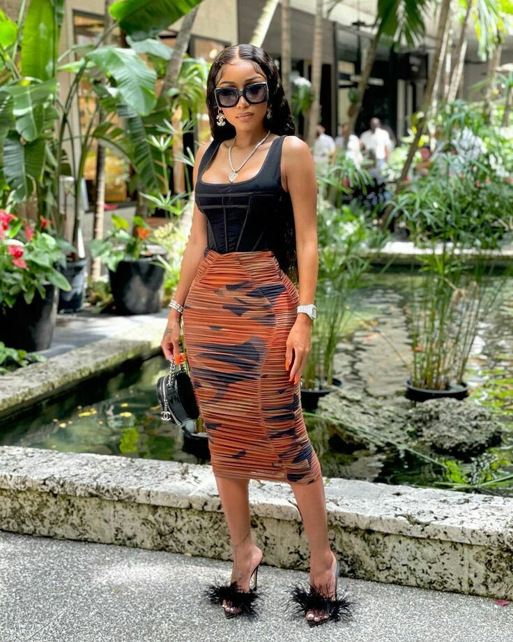 ruched outfit top