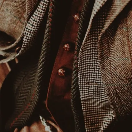 Dark Academia minimal