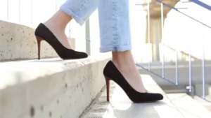 High Heels: Know how to walk in High heels 