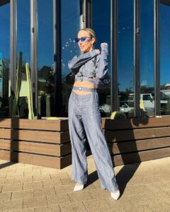 Ladies Fashion Trends in 2024 trendy baggy trousers