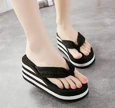 Casual women's shoes