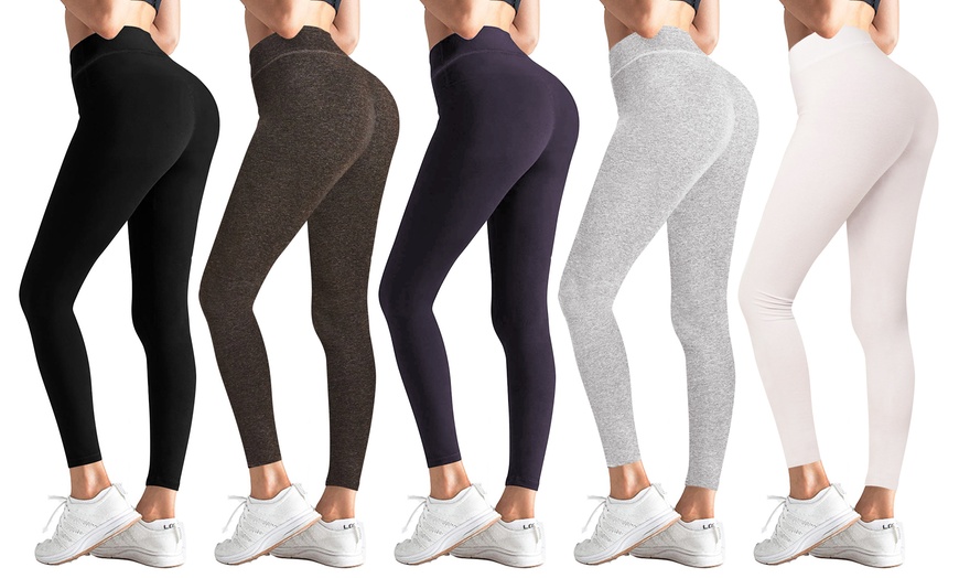 5 Comfortable Outfits to Wear During Your Periods leggings
