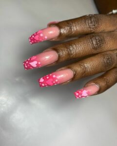 polka dots/sexy nails 