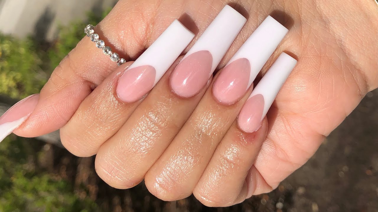White French Tip Nails
