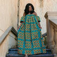 Maxi dress maternity outfits