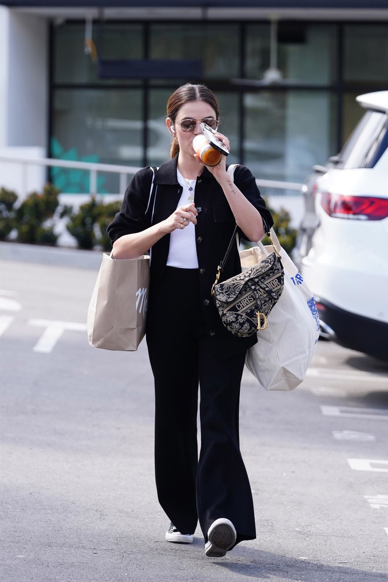 Celebrities Chic Street Styles 2