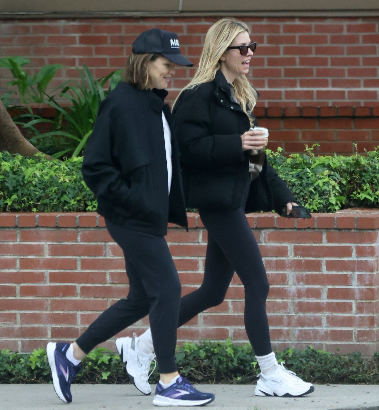 Celebrities Chic Street Styles