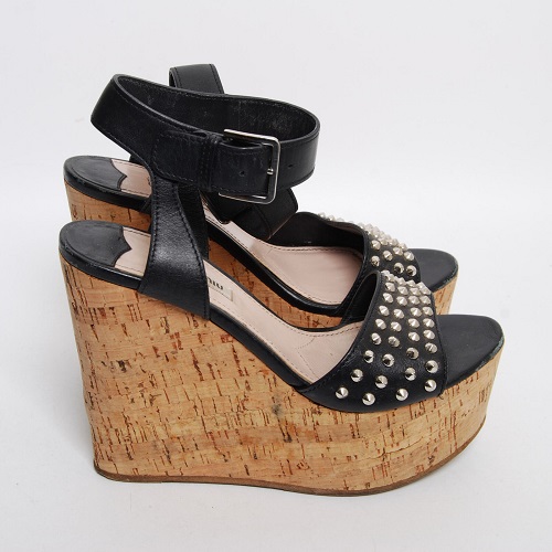 Miu Miu Black Color World Shoe Brands for Ladies