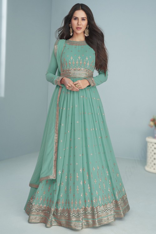 EID 2023 woman in green gown