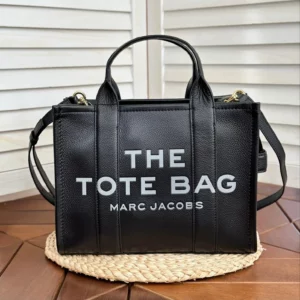 tips to know a real or fake marc jacobs tote bag