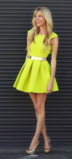 Neon dresses: trendy dresses