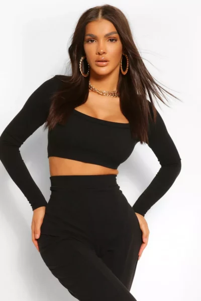 hot and stylish Long Sleeve Crop Tops
