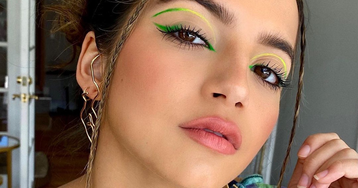 Graphic Eyeliner Styles