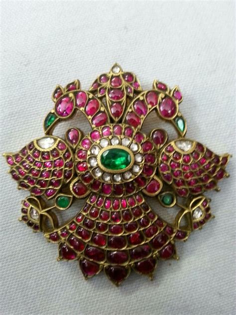 Mughal Empire jewelry 11