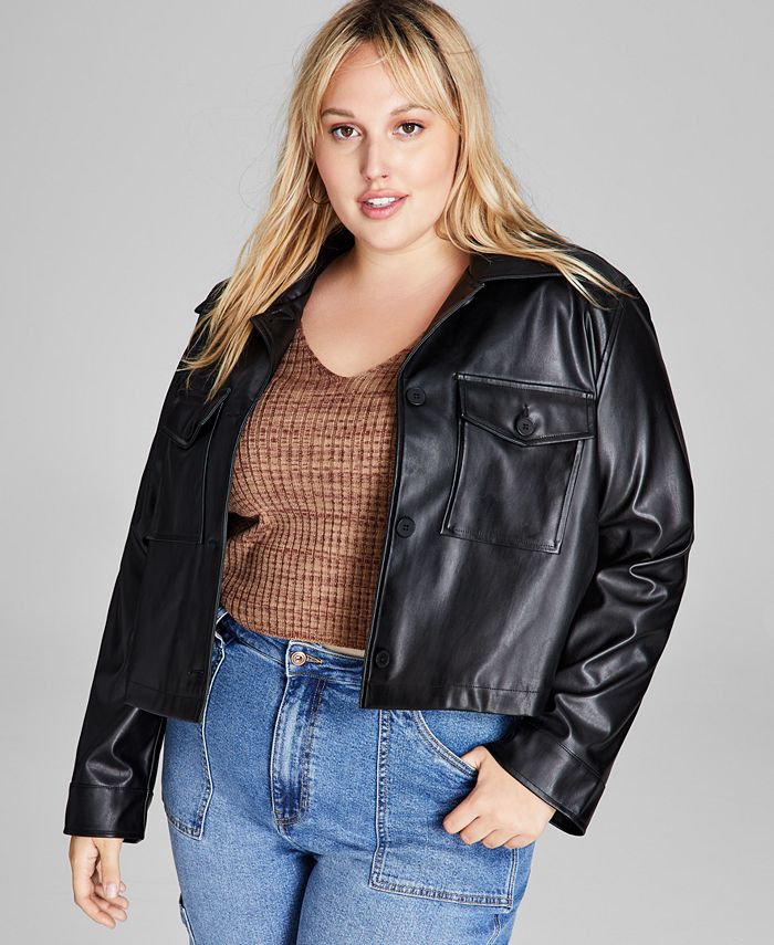 Plus Size Shacket : sexy and bold