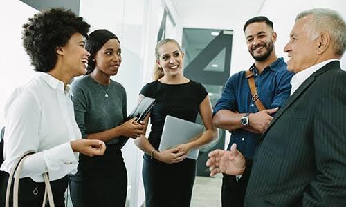 Importance for Business Monday Dress Code