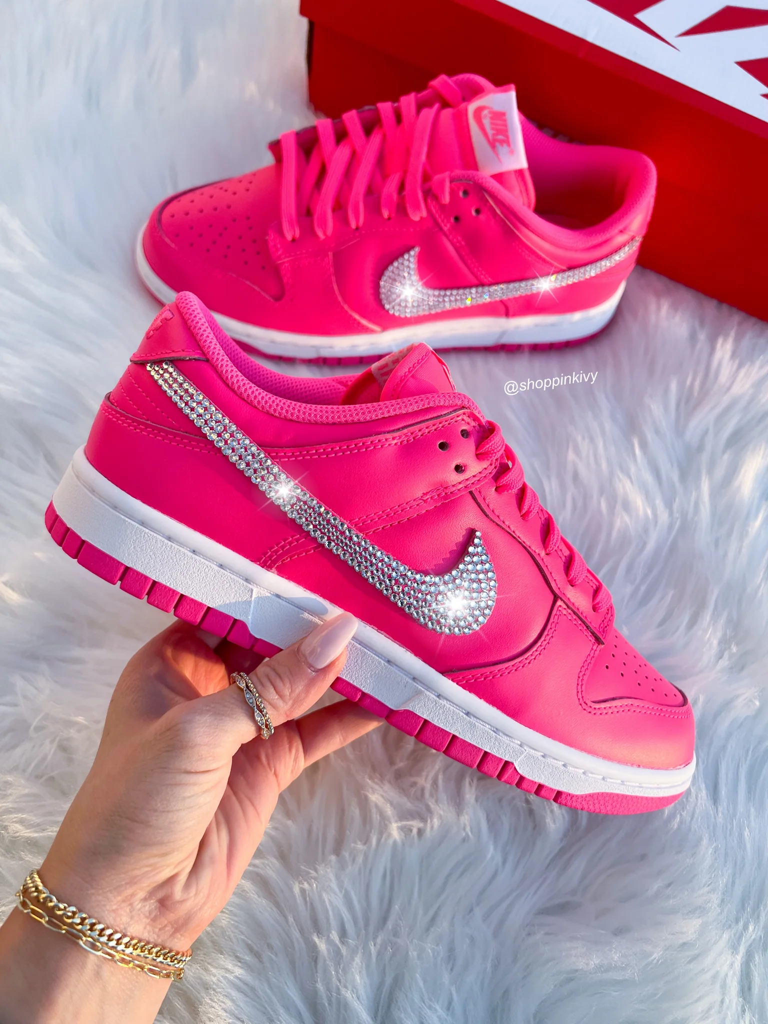 How to Clean your Hot Pink Dunks