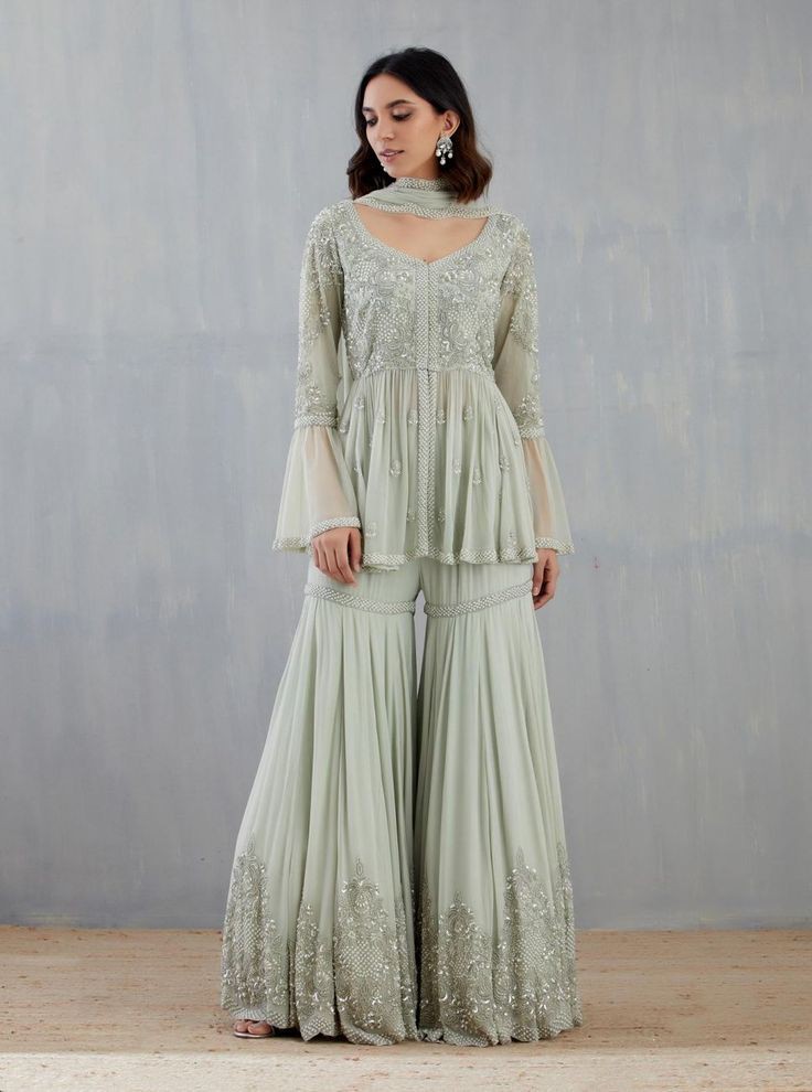 TRENDY SHARARA FOR DIWALI