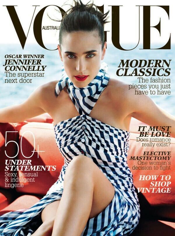 Jennifer Connelly: sexy outfits