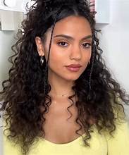 Â Half-Up, Half-Down Bridal Hairstyle