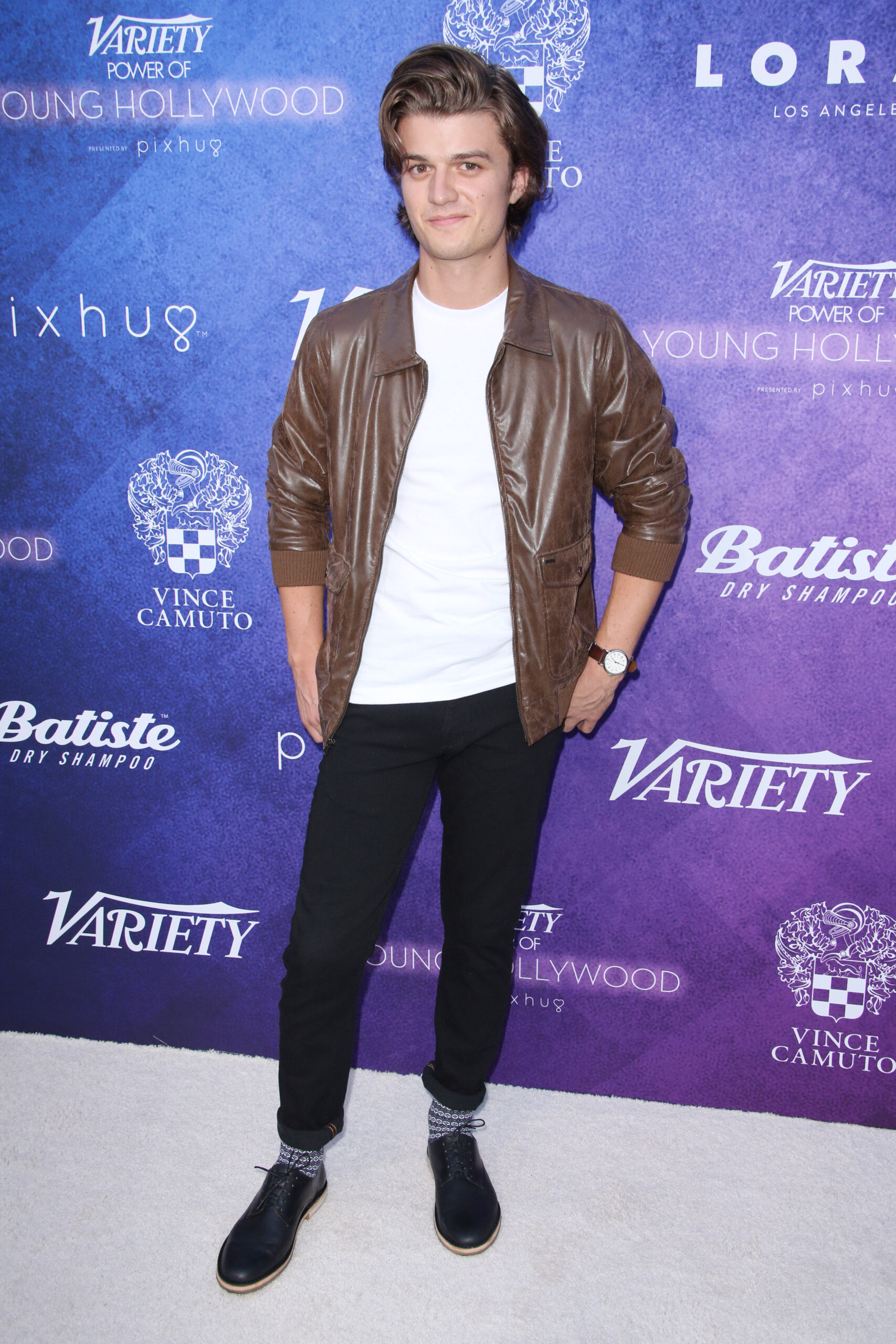 Joe Keery: hot and stylish