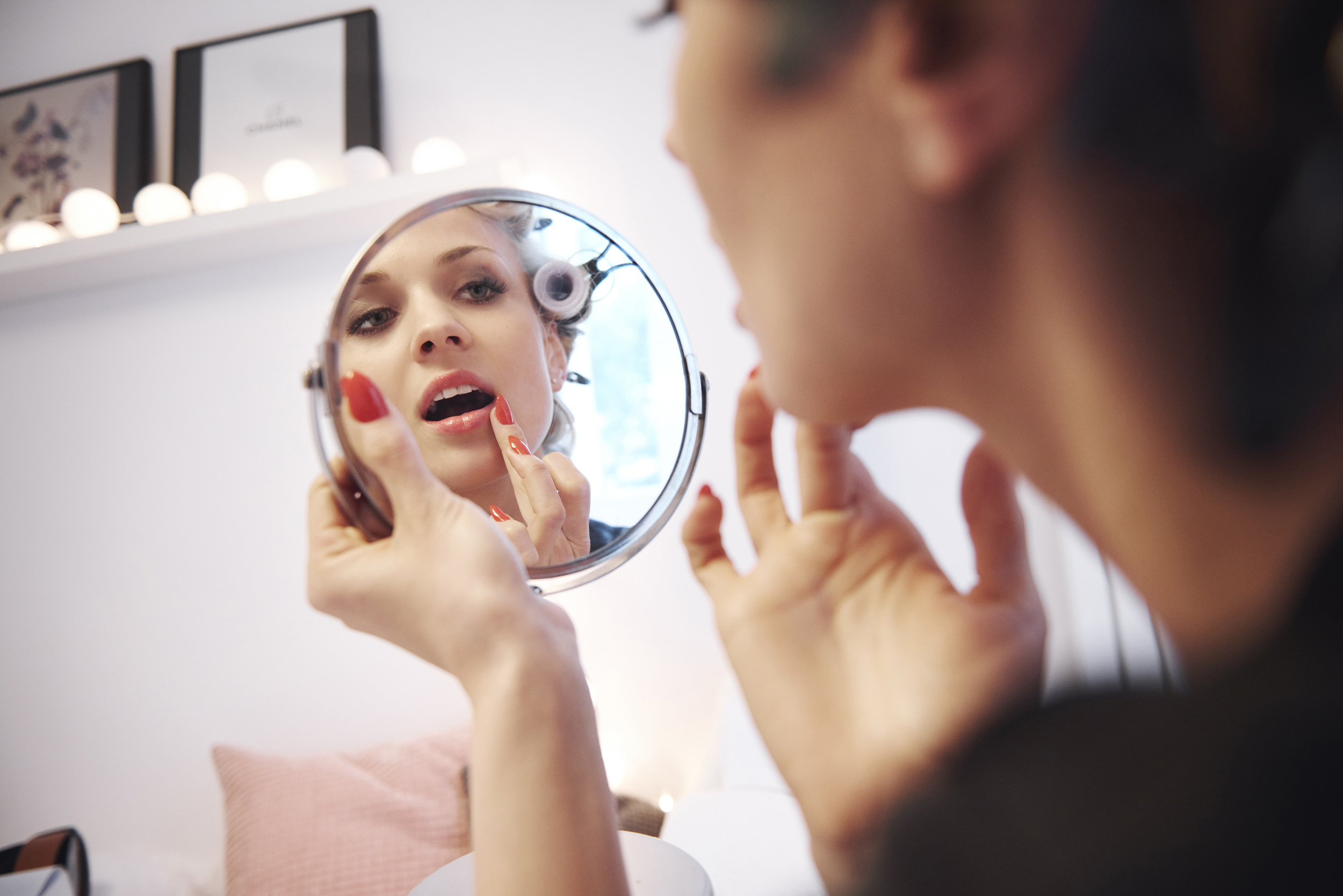 | Fashonation Mental-Health-Makeup