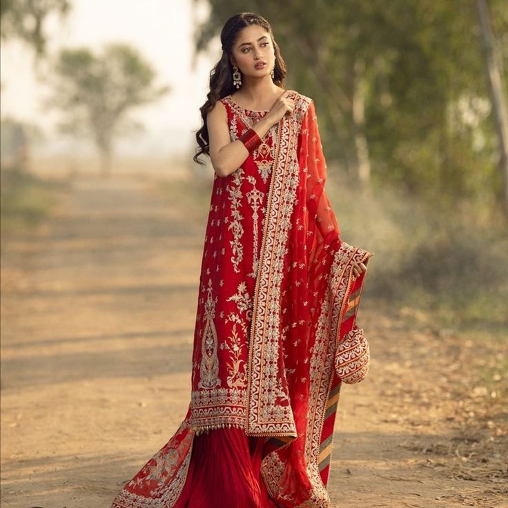 Pakistani actresses in red dresses Sajal