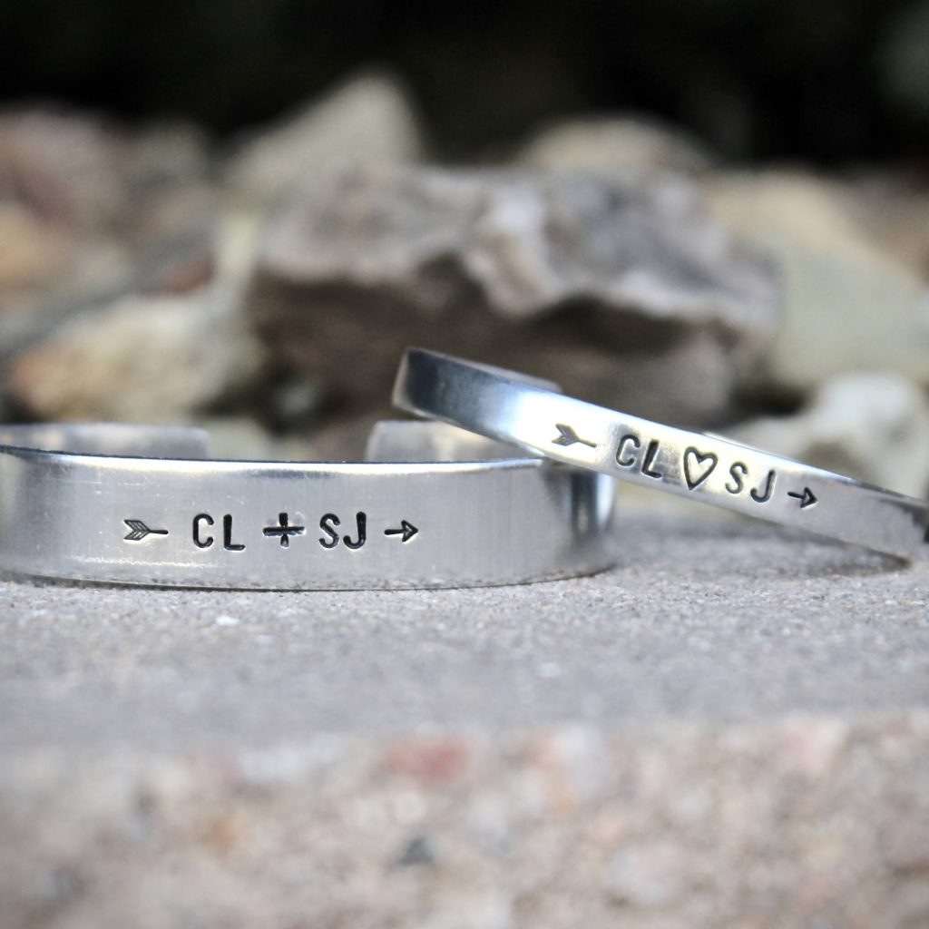 Matching bracelets 3243