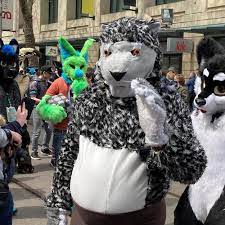 Fursuits 2