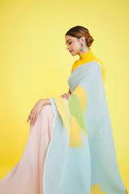 Deepika Padukone Saree | Fashonation Deepika Padukone Saree