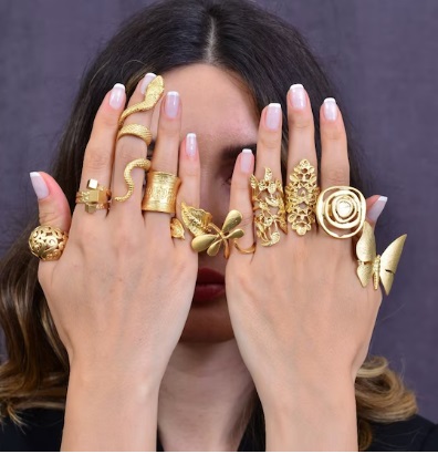 Statement-rings-styling