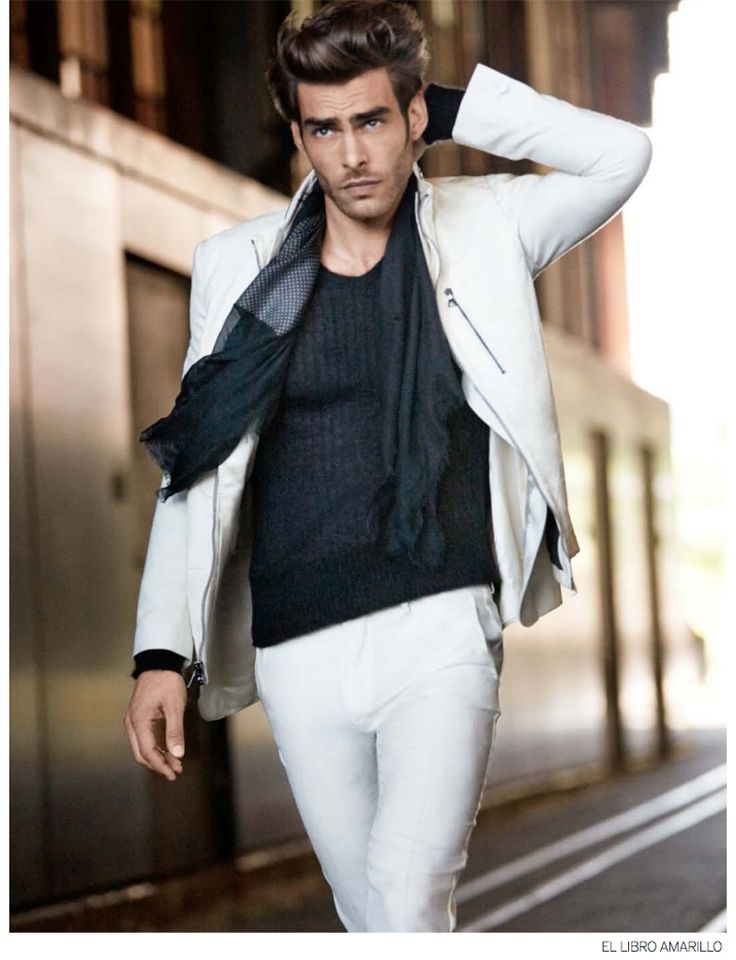 Jon Kortajarеna white suit