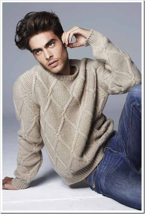 Jon Kortajarеna in sweater