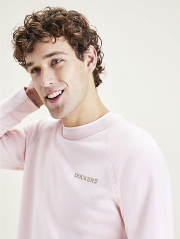 Wear them with pink | Fashonation cargo trousers with a pink Dockers shirt