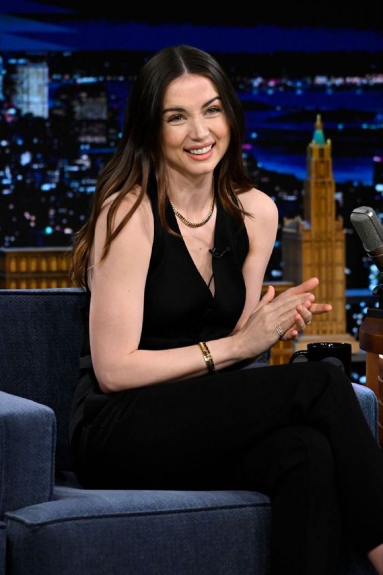 Long black dress