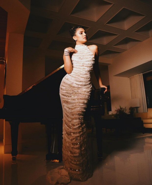 sophisticated fashion trends Priyanka Chopra