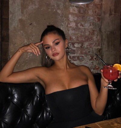 Selena Gomez outfits Bold and Edgy