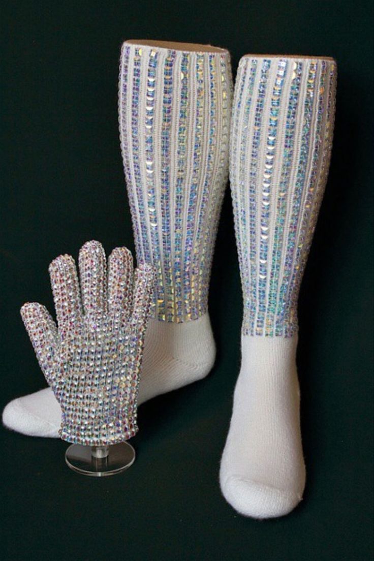 Michael Jackson outfits glove and sox