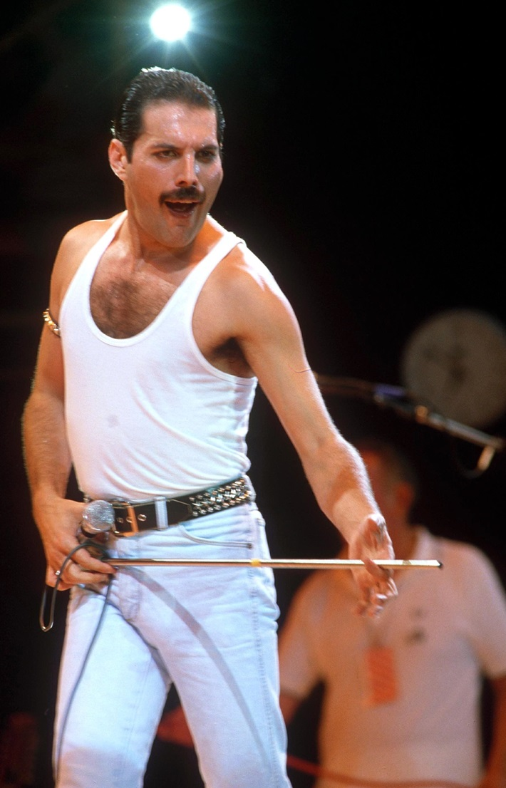Freddie Mercury outfits Tank Top
