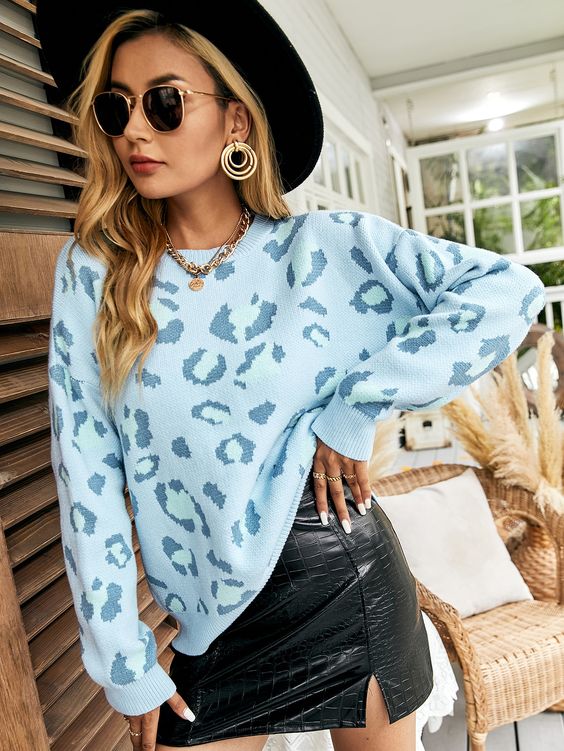 Banana Republic outfits blue fuzzy sweater