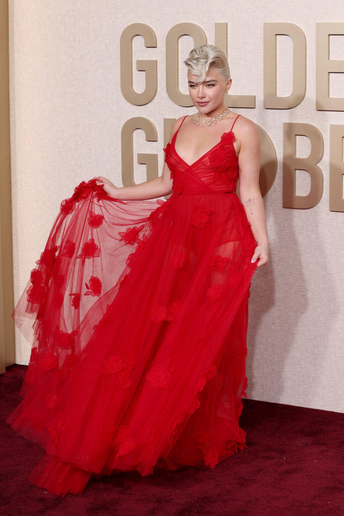 Golden Globe Red Carpet 2024 Florence Pugh