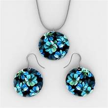 Ladies’ jewelry set