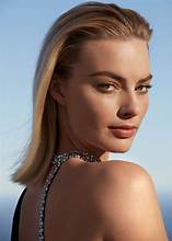 Margot Robbie