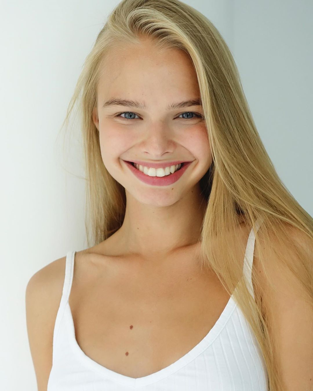 Russian fashion white shirt