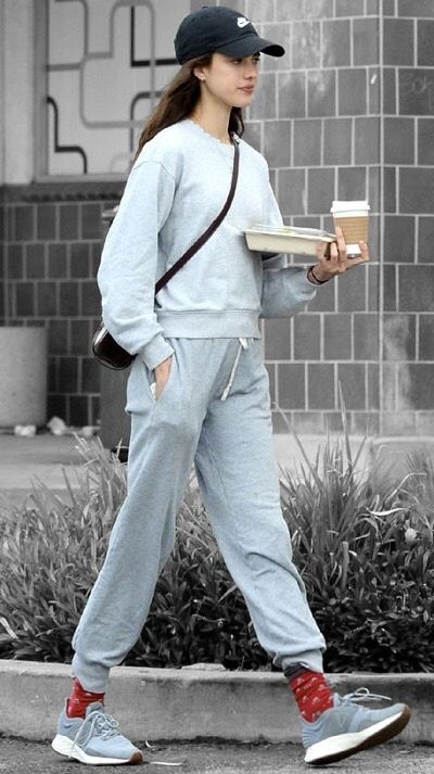 Margaret Qualley athleisure