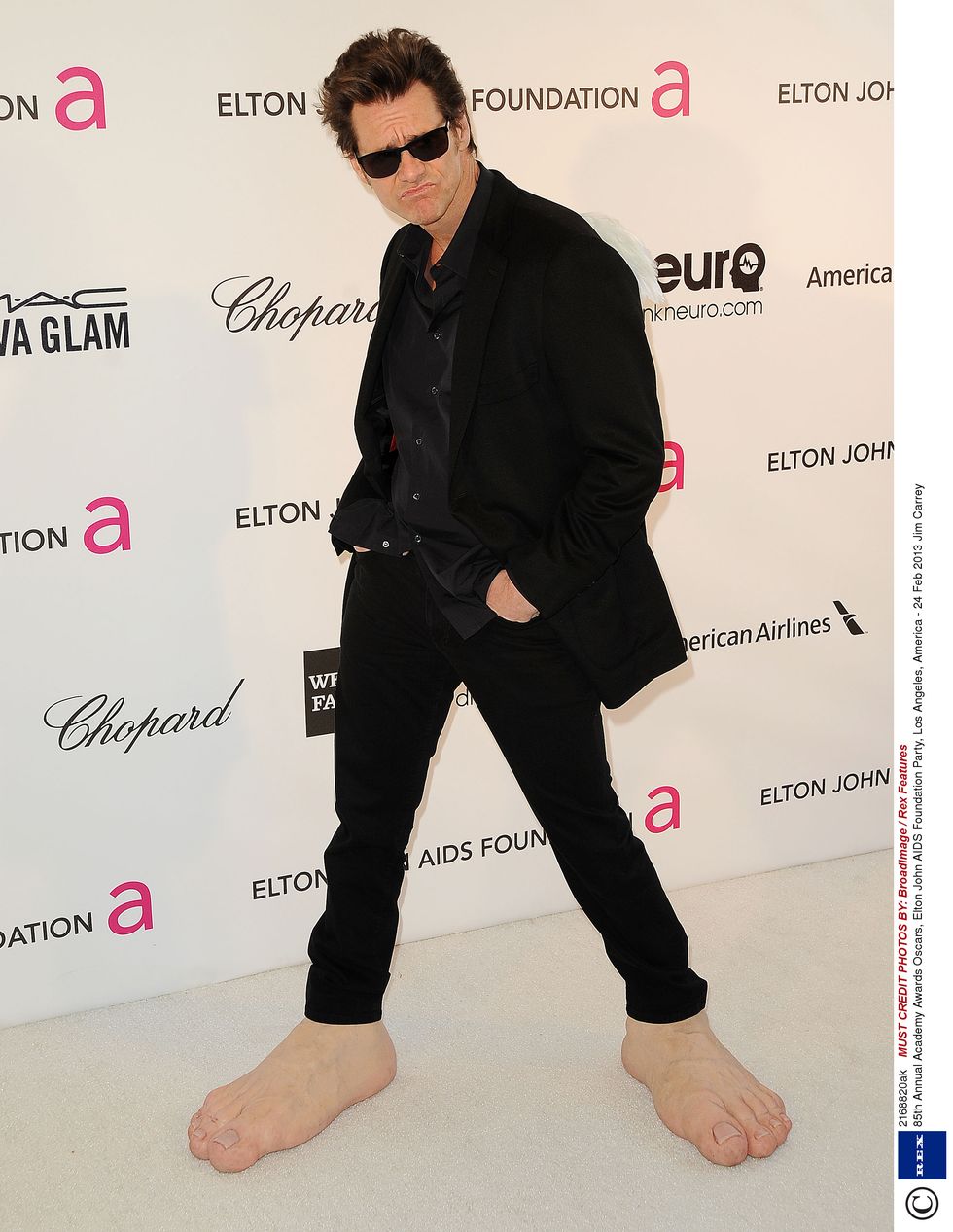 Jim Carrey big toe monochrome