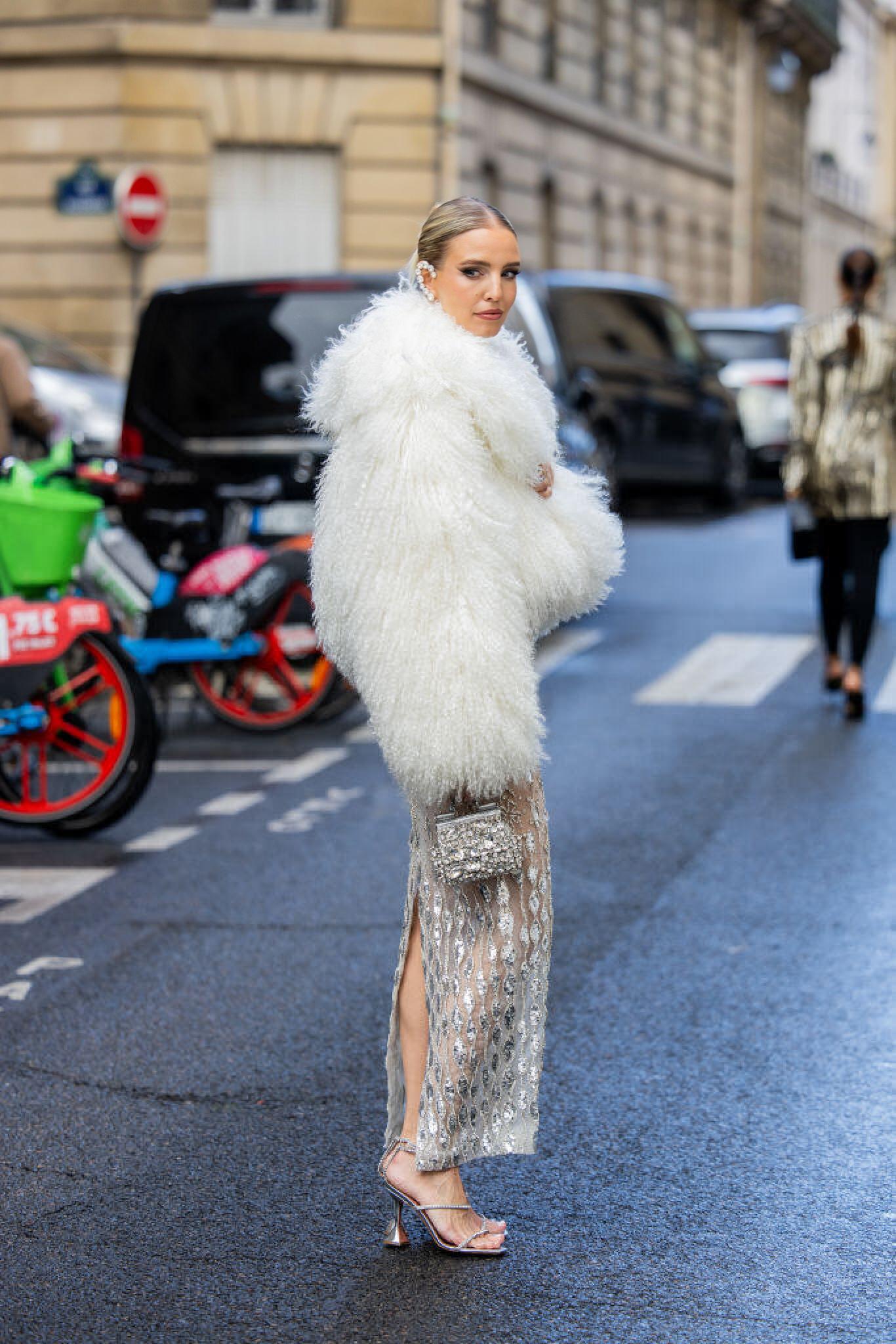 Leonie Hanne fashion Georges