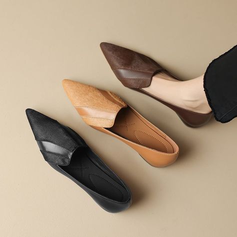 A Gentleman's Wardrobe 004 Pointed mens shoes brown, black and beiege.